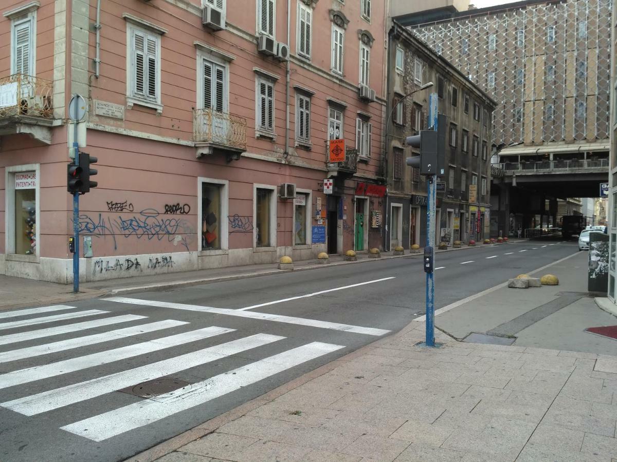 Apartman Diego Lägenhet Rijeka Exteriör bild